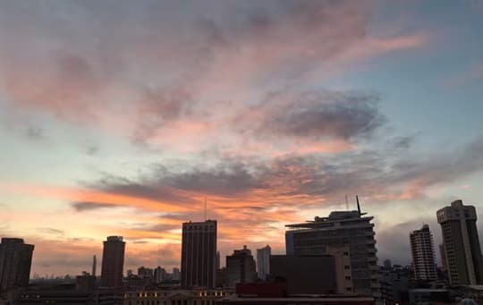 Clima del martes: amanecer fresco y tarde cálida en el país