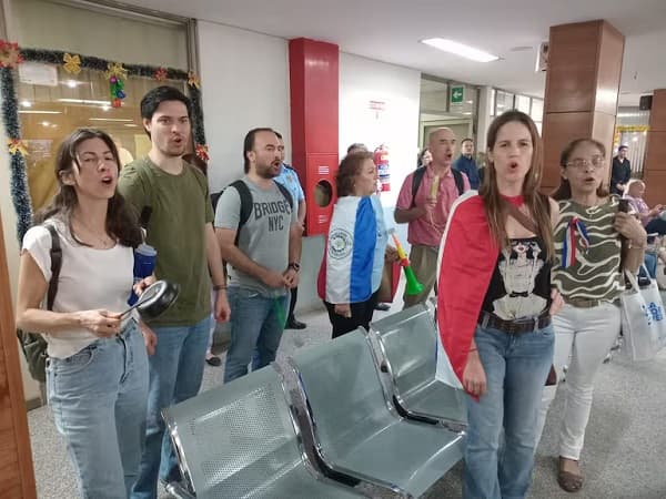 Intendente Luis Bello sigue sin firmar suspensión de estación de servicio ilegal