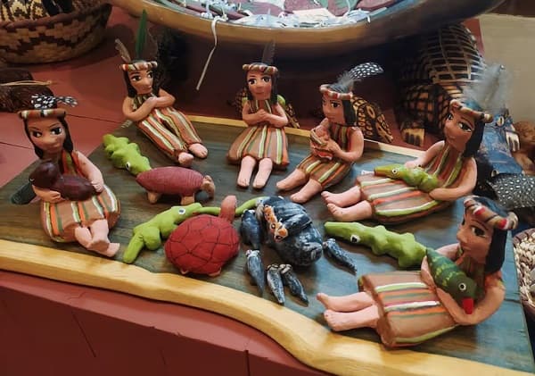 Centro Cultural del Lago inicia Feria Navideña y exposición de Ysanne Gayet