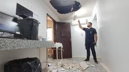 Se desplomó el cielo raso del Hospital Distrital de Yhú: no hubo heridos
