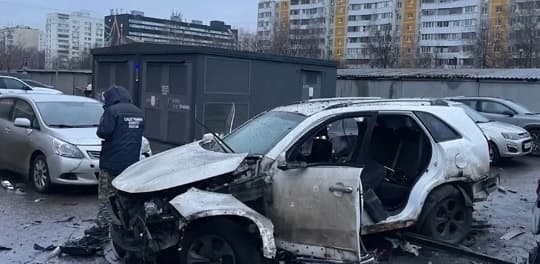 Muere general ruso tras explosión de su auto en Moscú