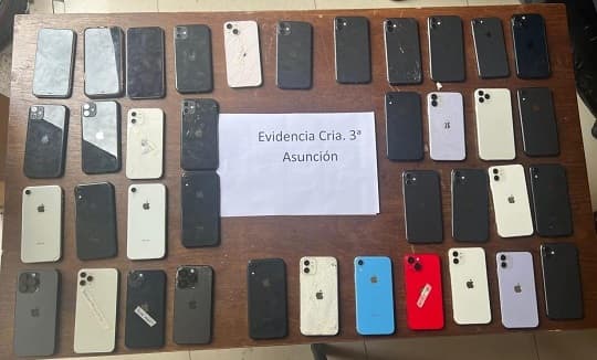 Adolescente robó 38 iPhones en la zona del Mercado 4 y fue detenido