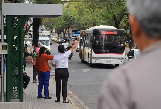Senado sanciona la reforma del transporte y queda en manos de Peña promulgarla o vetarla