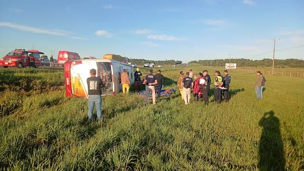 Sin imputados por vuelco de bus fatal en Coronel Oviedo