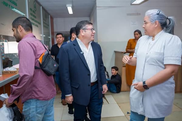 CDE proyecta albergue en Hospital Regional tras reclamos