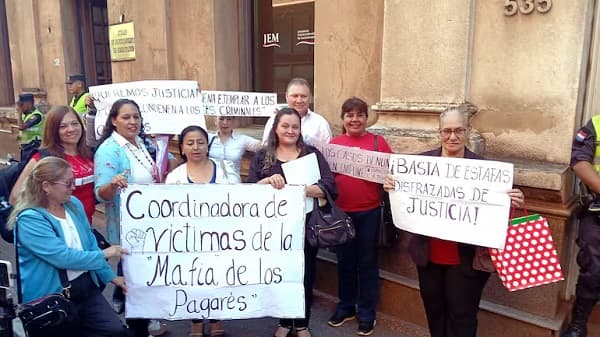 Víctimas de la “mafia de los pagarés” exigen juicio político a ministros de la CSJ