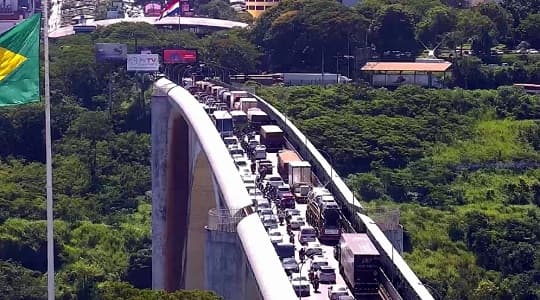 Foz de Yguazú registra alto número de infracciones cometidas por conductores paraguayos