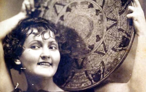 Josefina Plá y su legado inmortal, a España