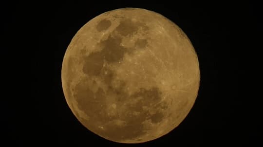 Hoy y mañana se podrá ver la primera superluna del año 2026