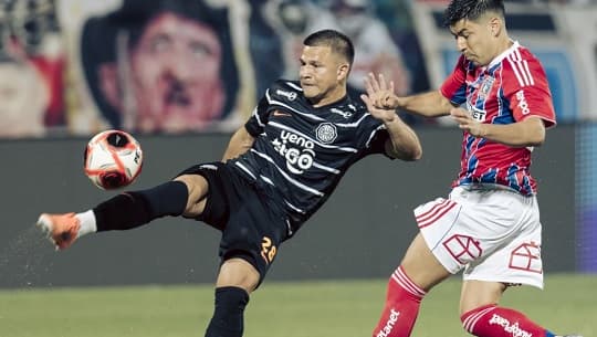 Olimpia pierde en penales ante Colo Colo en Montevideo