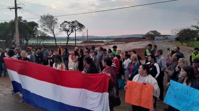 Nueva manifestación por el agua en Cordillera: exigen medidas urgentes