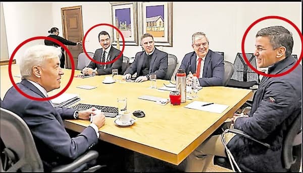 Cuestionada adjudicación de USD 22 millones en Migraciones