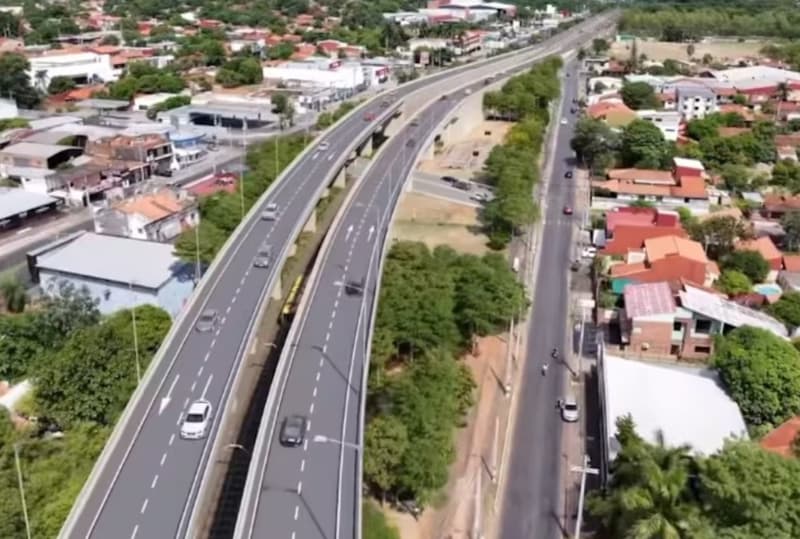 Con financiación de USD 215 millones para viaducto en Luque y ampliación de ruta PY02