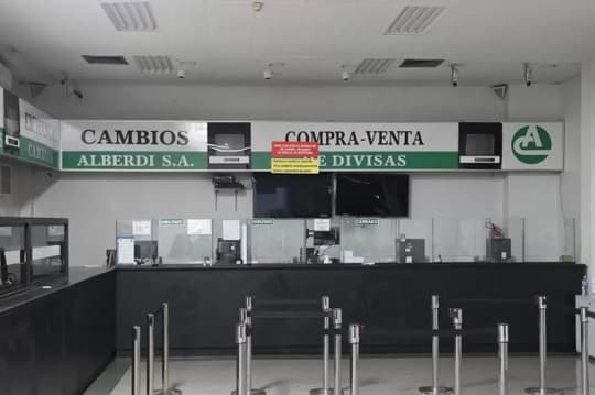 Asalto armado a casa de cambio en CDE