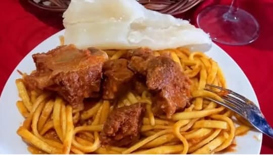 Taste Atlas destaca al tallarín paraguayo como plato representativo y familiar