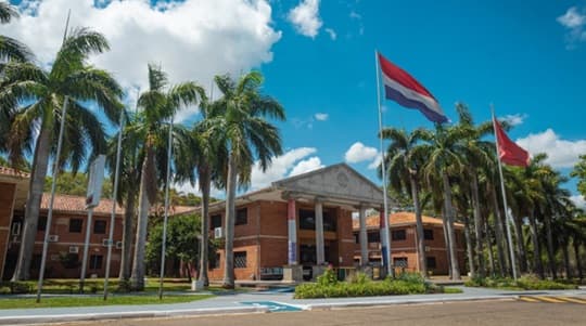 UNA suspende actividades académicas  por debate de la Caja Fiscal