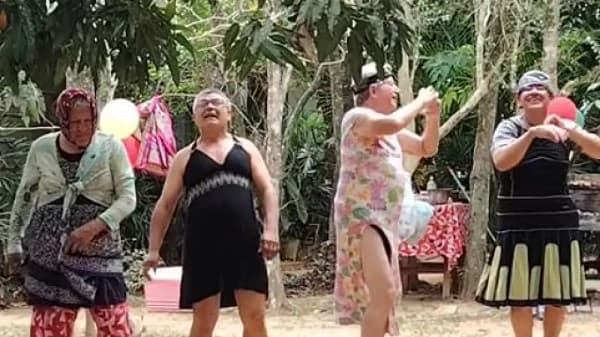 Bailar y reír: terapia que crece en Capiatá