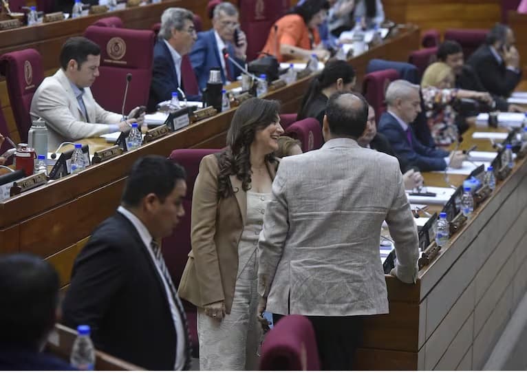 Congreso da luz verde al acuerdo militar con EE.UU.