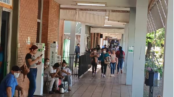 Salud admite stock cero de fármacos oncológicos