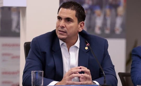 Harrison seguirá en la APF hasta 2031