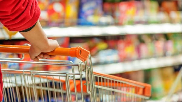 ¿Qué horarios tendrán los supermercados en Semana Santa?