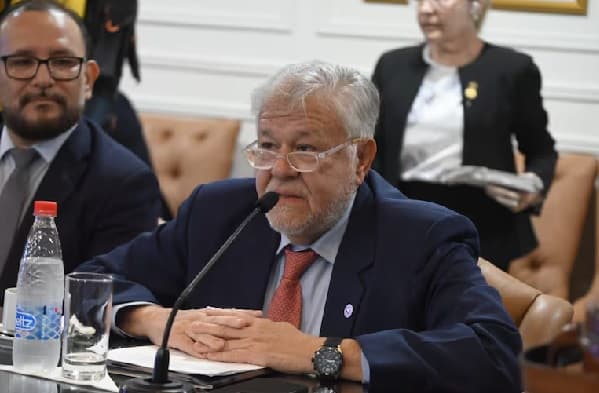 Crisis en IPS: 26 firmas impulsan interpelación a Jorge Brítez