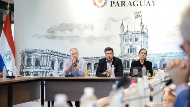 ¿Qué ministerios sufrirán el ajuste de Fernández Valdovinos?