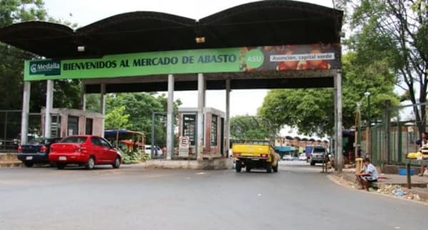 Denuncian al director del Mercado de Abasto por agresión física